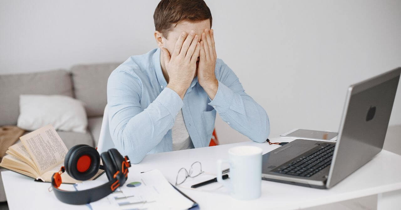 【誤訳(ごやく)とは?】その発生原因、影響と解決方法